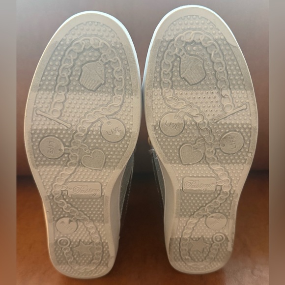 Pastry Pop Tart Hi-Top Dance Sneakers Silver Glitter Women’s 6 NIB - Picture 9 of 11